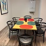 Modernes Design-apartment In Bester Altstadtlage