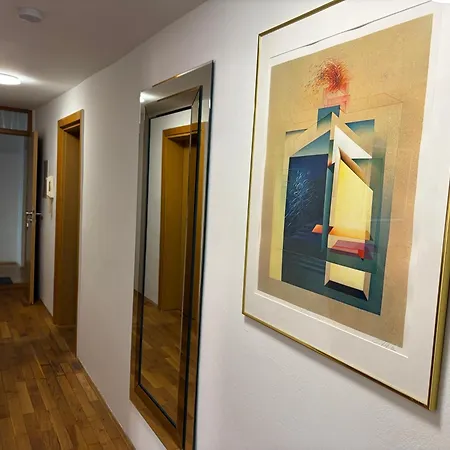 Modernes Design-apartment In Bester Altstadtlage Fuer Bis Zu 6 Personen 아파트